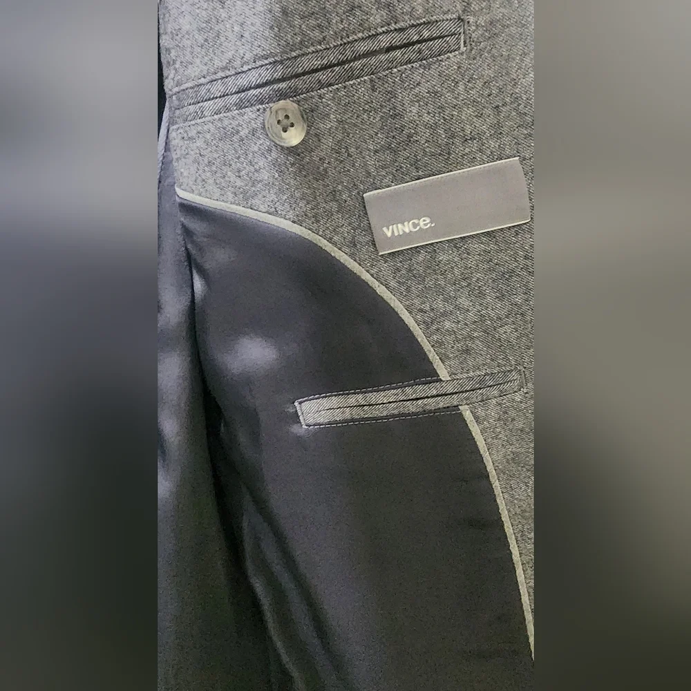 Vince Classic Gray Men's Blazer,‎ Size 44, Cotton.